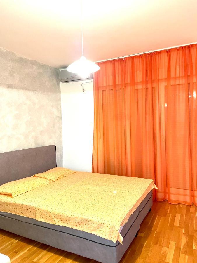 Naki Apartments Podgorica Eksteriør billede