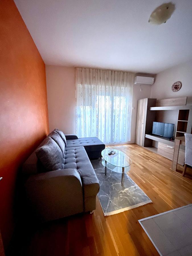 Naki Apartments Podgorica Eksteriør billede